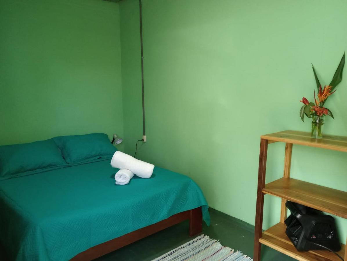מלון Container House קאוויטה מראה חיצוני תמונה