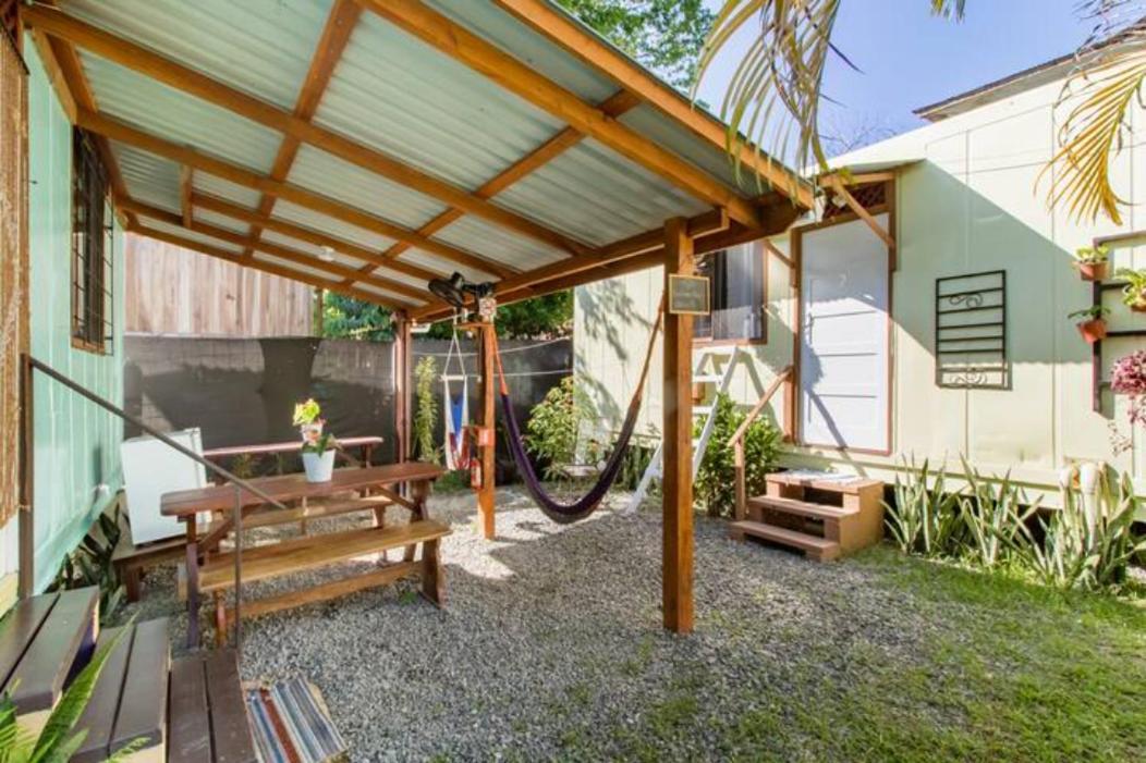 מלון Container House קאוויטה מראה חיצוני תמונה